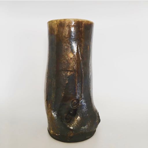 Collector and pottery enthusiast looking for Wayne Ngan's work. Please use the contact link or email me to discuss selling your Wayne Ngan ceramic vases, raku and teabowls